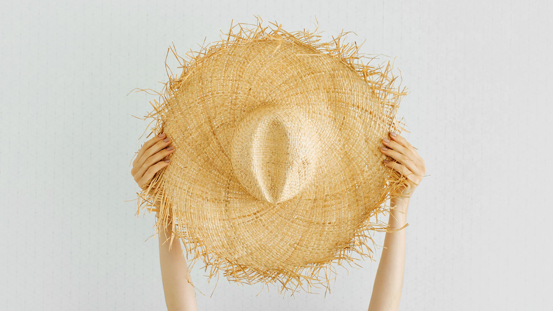 Cómo limpiar un sombrero de paja? - Blog Sombreros Mengual